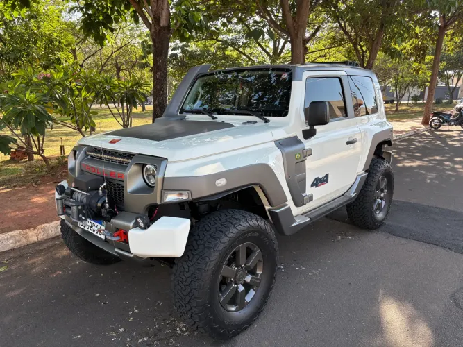 Troller T-4 4X4 3.2 20V TDI Cap. Rígida Diesel 2016