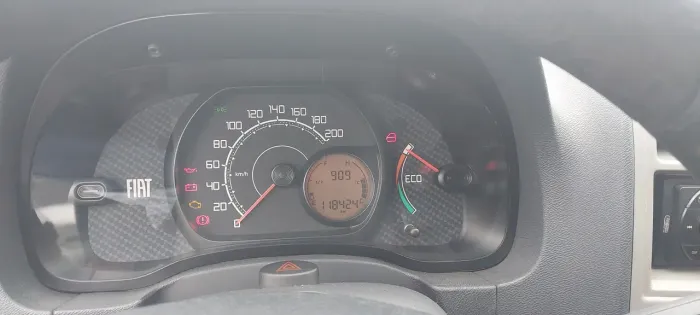 Fiat Palio Celebration 1.0 Fire Flex 8V 4P 2015
