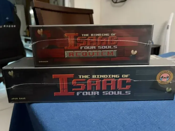The Binding of Isaac: Four Souls + Expansão - Jogo de Tabuleiro