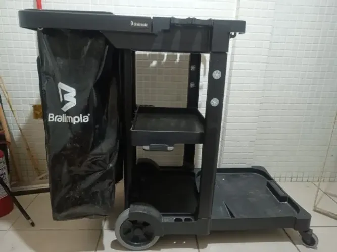 Carrinho de limpeza BRALIMPIA