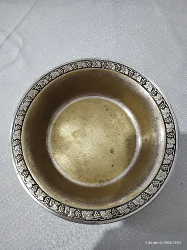 Bowl em metal prateado