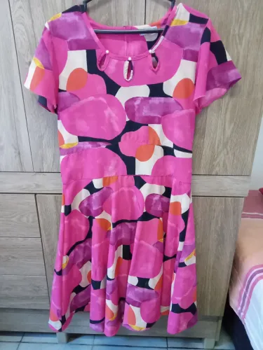 Vestido feminino forrado com zíper atrás - (Mogi)