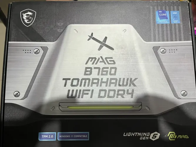 Placa mãe Mag B760 tomahawk wifi ddr4 12-13 geração 