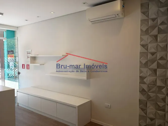 Loja ampla a venda na Av. Ana Costa, 55m², 1 vaga