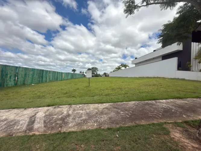 Lote/Terreno para venda com 1000 metros quadrados