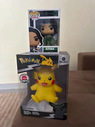 Pikachu/ Kitana pra sair logo