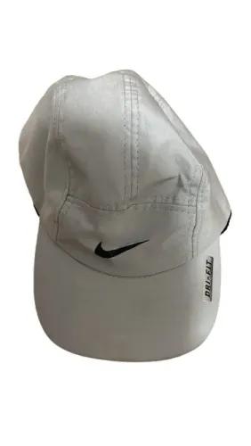 Bonés Nike originais seminovos - alguns praticamente novos!