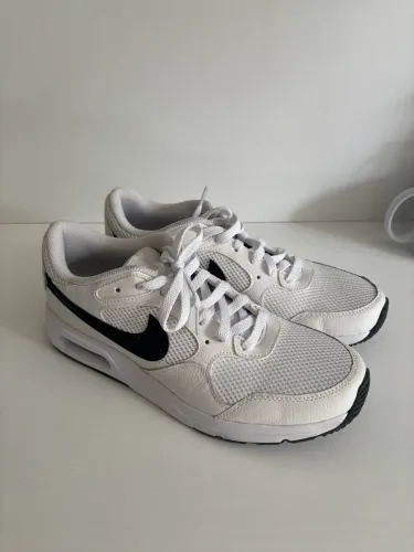 Vendo tênis Nike Air branco