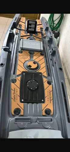 Caiaque Polaris Flecha com carpete de EVA