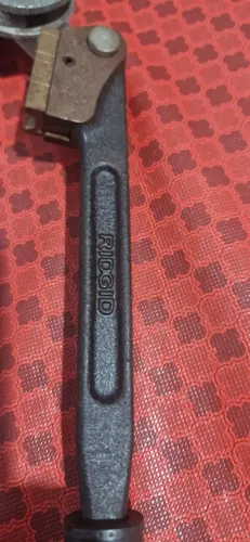 Dobrador de tubo de aço 