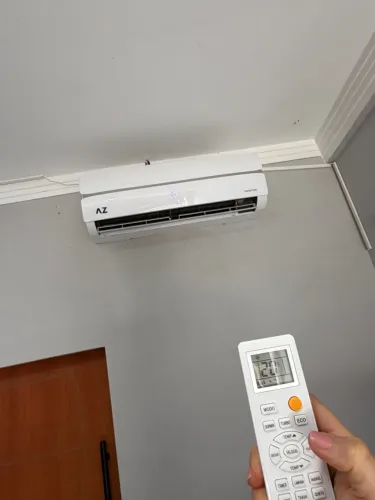 Ar condicionado Split 18 Btus novo. Só 5 meses de uso.