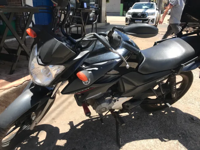YAMAHA FAZER 150 ano 2015