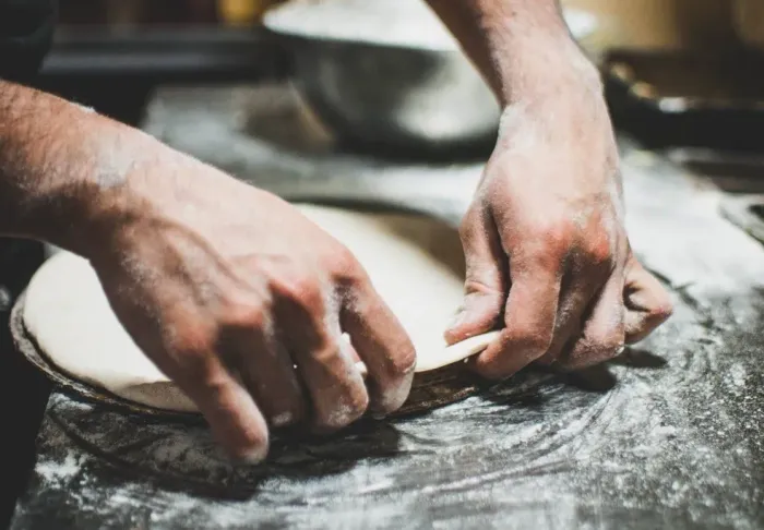 Freelancer Auxiliar de pizzaria / abridor de massa