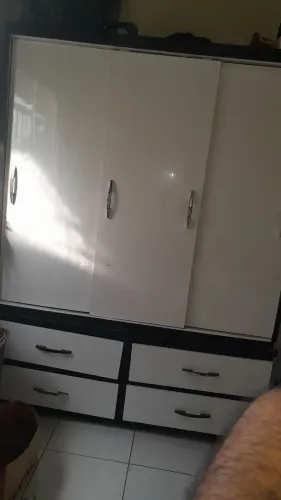 Guarda roupa de casal