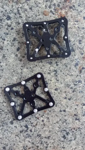 Plataforma para pedais de encaixe clipless)