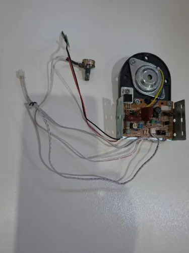 PLACA OSCILADORA COM PONTENCIOMETRO PARA HUMIDIFICADOR HUMID AIR PLUS NS 2º GERAÇÃO