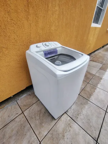 Lava roupas 13kg