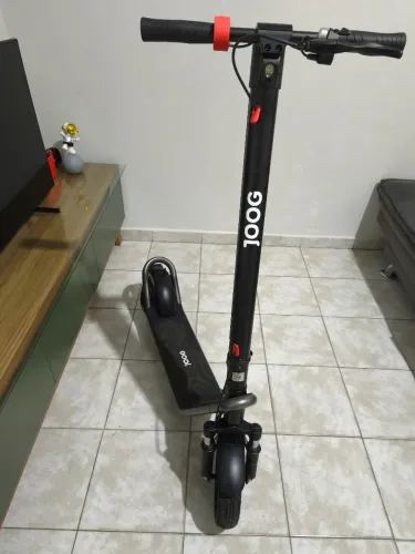 Patinete Elétrico Joog G11 Basic Roda 10" Bateria de 13Ah Autonomia de 40 a 60 km