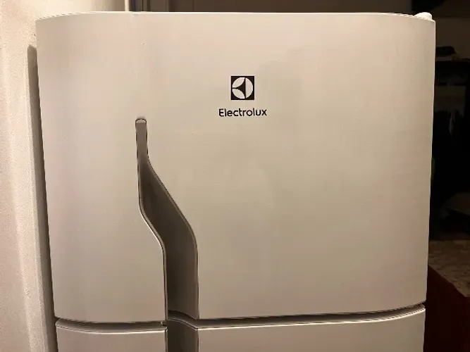 Geladeira Electrolux DC35A
