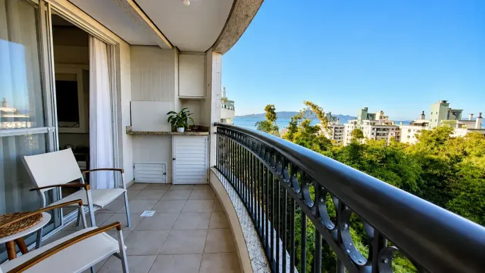 Apartamento à venda no Belle Vie - Coqueiros, Florianópolis-SC