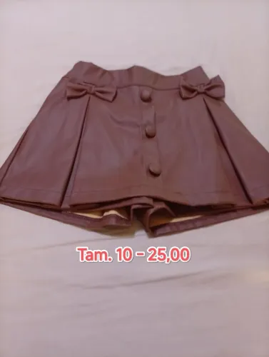 Roupinhas de menina diversos tamanhos