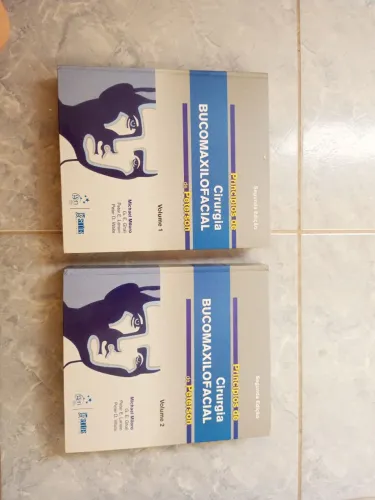 Livros odontológicos