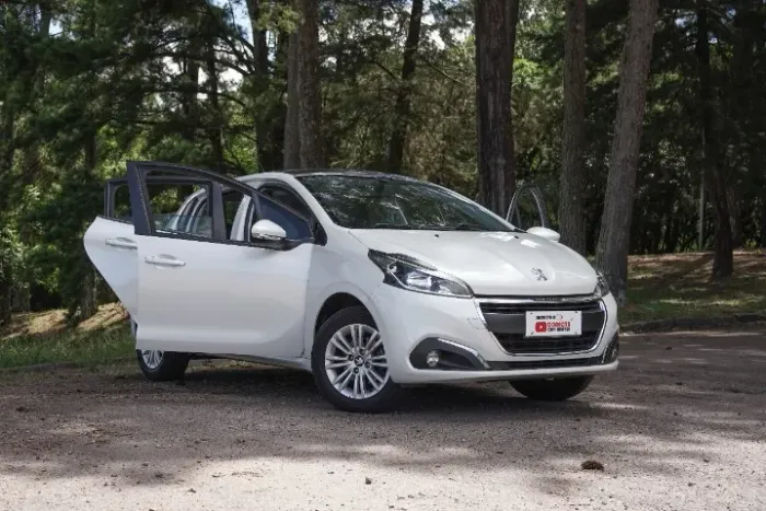Peugeot 208 Allure 1.2 Flex 12V 5P Mec. 2018