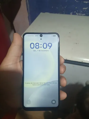Celular S24