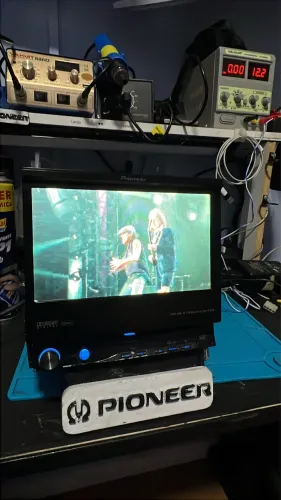 Pioneer AVH-p5000dvd  Retratil