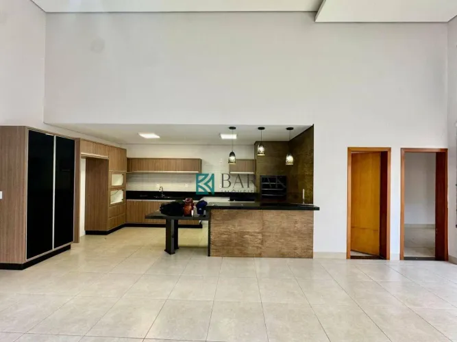 Casa com 3 dormitórios à venda, 235 m² por R$ 1.100.000,00 - Zona 02 - Cianorte/PR