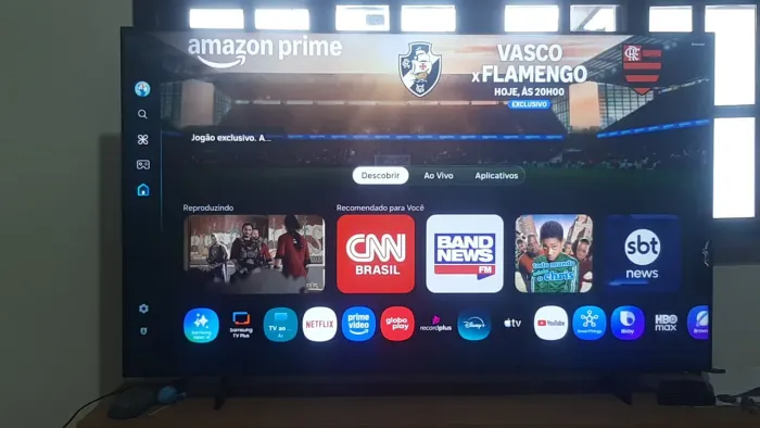 Televisão nova 58 polegadas 