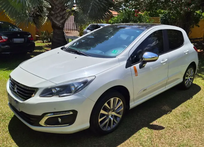 Peugeot 308 Roland Garros 1.6 TB Flex 16V 5P AUT 2018
