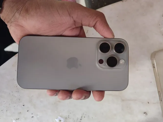 iPhone 15 Pro 256 - Novíssimo