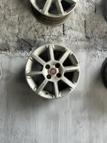 2 Rodas aro 14 Fiat pra reboque carretinha 