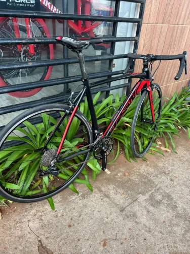 BICICLETA SPEED TSW TR10 VERM TAMANHO 54 SORA 18V SEMI NOVA 