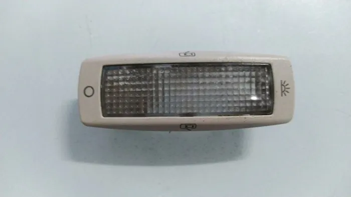 Luz Teto Lateral - Golf / Borra / Jetta 3b0947291
