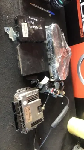 Kit chave Nissan Tiida 2013.