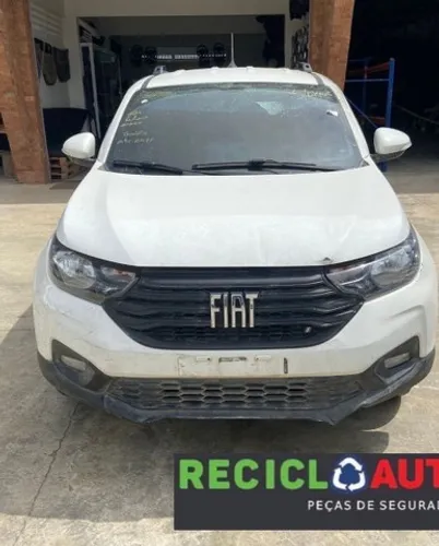 Sucata de Fiat strada fredom 2022 para retirada de peças
