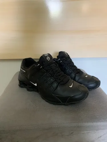 Nike Shox
