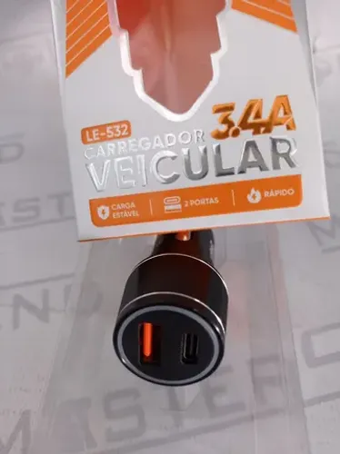Fonte carregador veicular para celular, com 1 entradas usb, 1 conector tipo c. Novo.