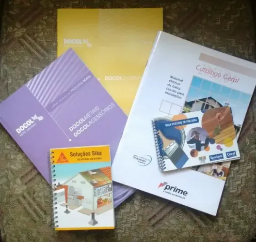 Lote: 05 Livros (Ideal para eletricista, pintor, pedreiro, etc...) - Seminovos - Leia tudo
