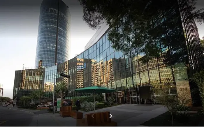 Conjunto de 520 m² com 6 vagas