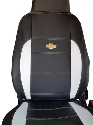 capas de banco personalizada  para o prisma  antigo fx branco  
