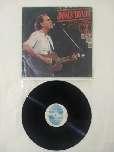 LP James Taylor - Live In Rio (P-1986) Nacional. Vinil muito conservado.