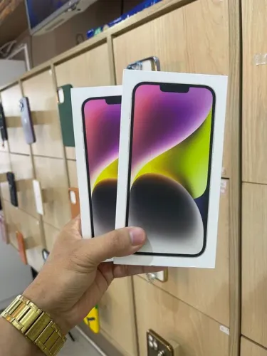 iPhone 14 midnight 