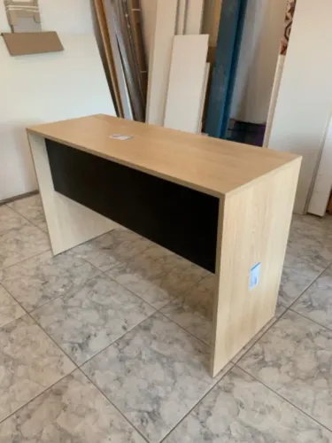 # Mesa de escritório em MDF. Fabricamos