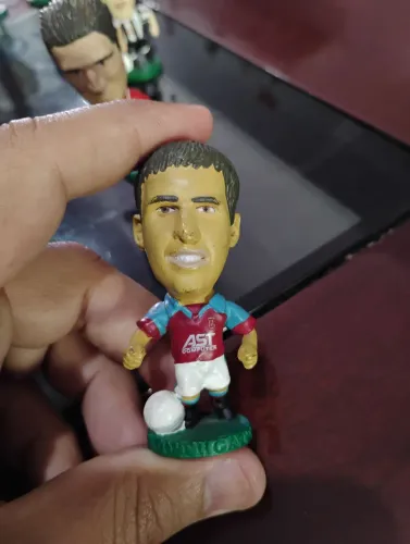 Mini craque Southgate Aston Villa