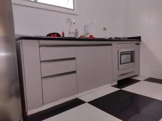 Móveis sob medidas para qualquer Ambiente , Gabinetes para pia , armários etc...