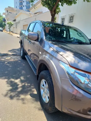 Mitsubishi L200 Triton Sport GLS 2.4 CD Diesel Mec. 2018