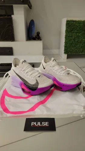 Nike Air Zoom Alphafly 3 rosa - tamanho 37BR, original